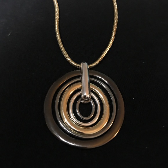 NAPIER | NWT Tri-Tone Circles Necklace - Picture 4 of 8